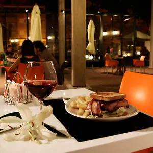 **** Hotel Tach Airport Spain